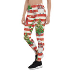 Scotstee Shop - Christmas Seamless Pattern with Saint Nicholas Holiday Deer colorful Bear and Christmas Tree Women Christmas Leggings