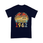 April 1962 Vintage 59th Birthday Gifts Retro 59th Birthday Shirt Vintage 1962 T Shirt - Scotstee Shop