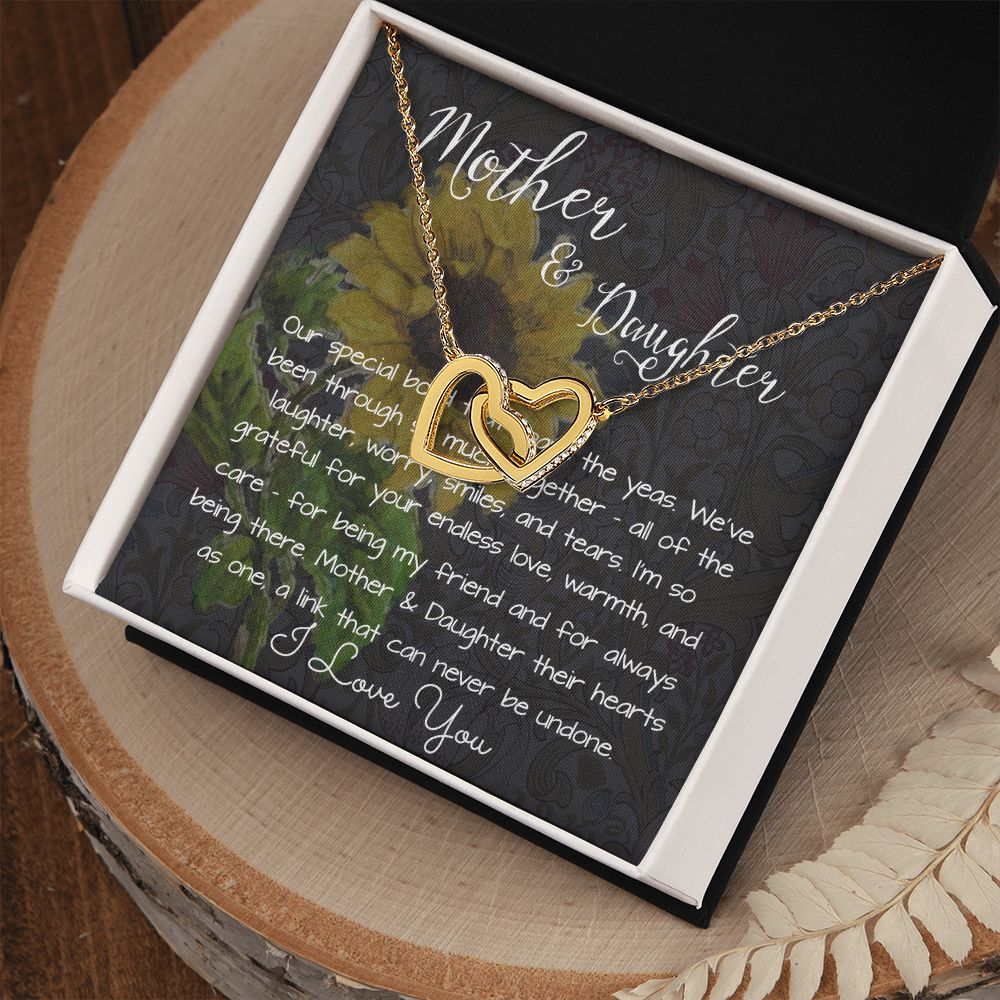 Mom Necklace Gift, Mothers's Day Necklace - Special Bond Mother's Day Interlocking Hearts Necklace