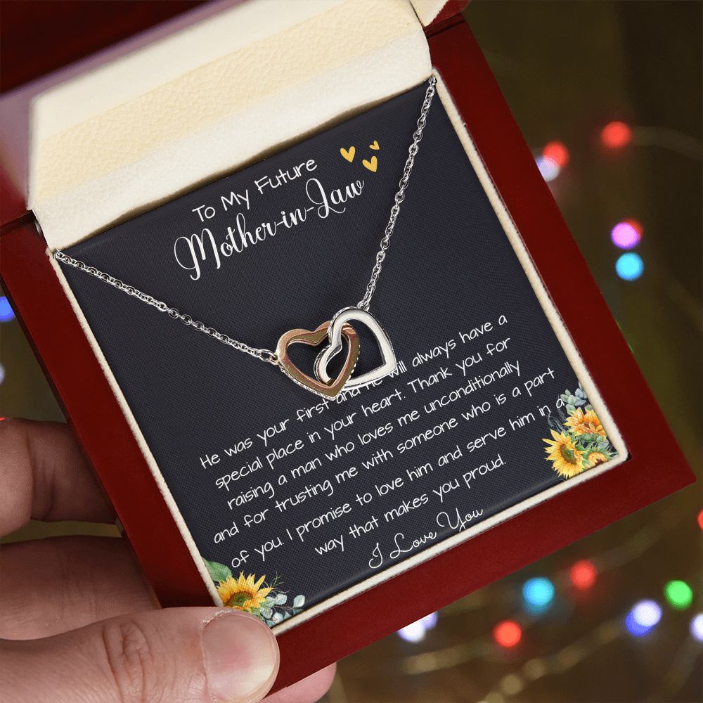 To My Future Mother In Law, Wedding For Her Mother's Gift Necklace Mother's Day Interlocking Hearts Necklace